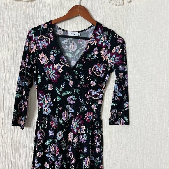 Leota Stitch Fix Reye Floral Jersey Faux Wrap Dress Black Size PXS - Picture 4 of 8